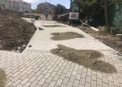 Társasház térkövezés